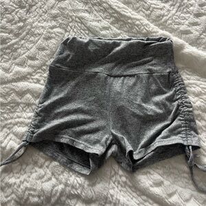 i’m selling these short shorts i bought last summer and wore once !